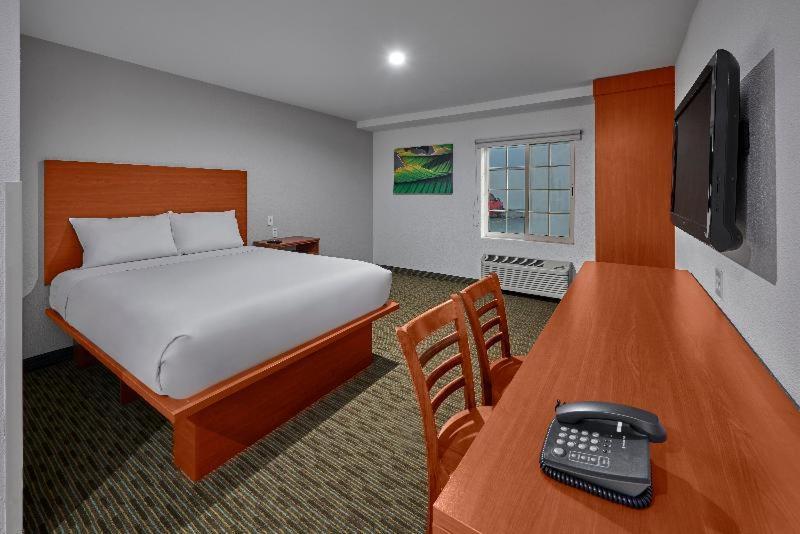 Extended Suites Ciudad Del Carmen Aeropuerto 客房 照片